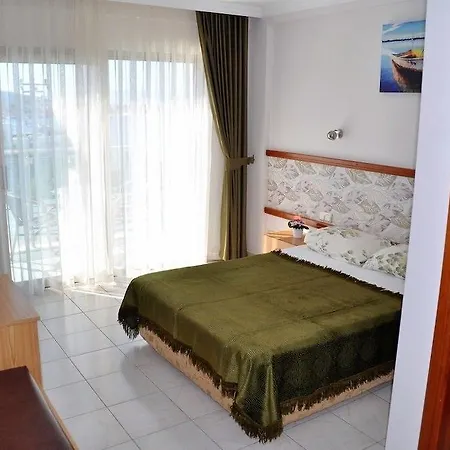Gun-ay Hotel 3*