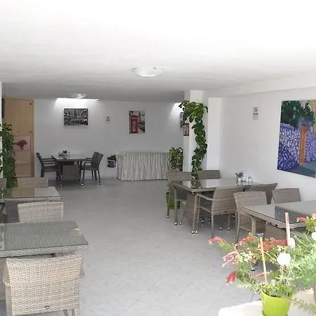 Gun-ay Hotel