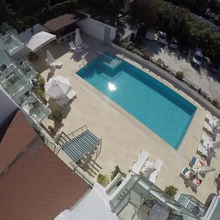 Hotel Gun-ay 3*