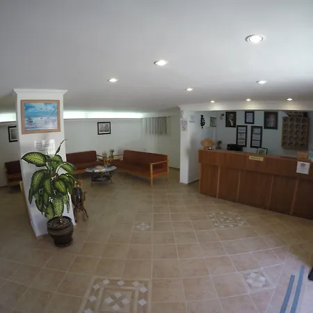 غان-آي 3* غومْبيت