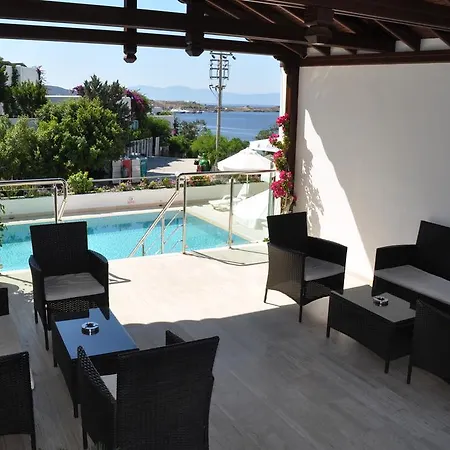 Hotell Gun-ay 3*